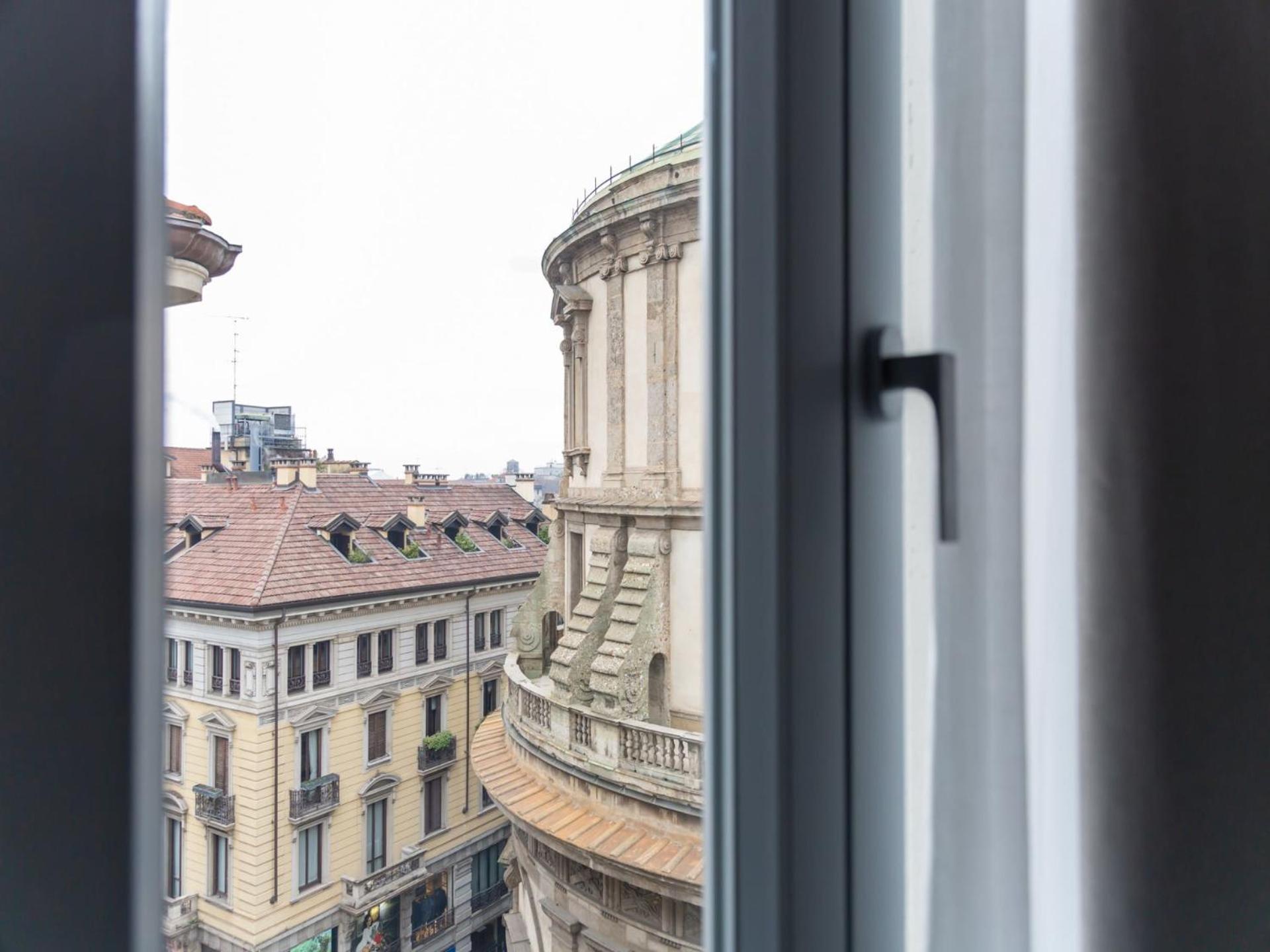 The Best Rent - Spacious And Renovated Two-Bedroom Apartment Downtown Mailand Exterior foto